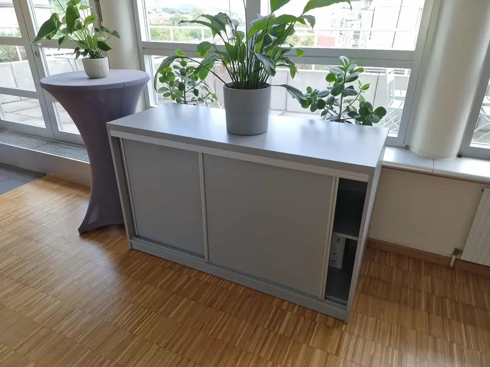 Reštaurácie, bary a hotely